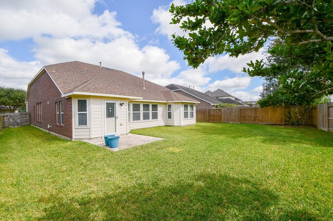 Building Photo - 12104 Dawn Mist Ct