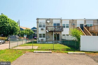 Building Photo - 3400 Ashfield Ln