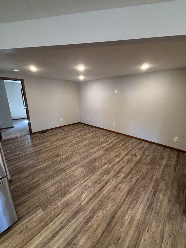 Foto del edificio - 150 4th St