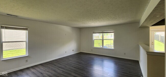 Building Photo - 12472 Buccaneers Dr