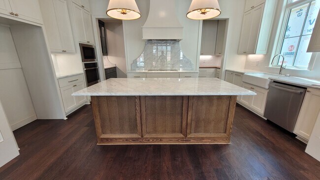 Foto del edificio - New Construction- Luxury Townhome in The Settlement at Willow Grove