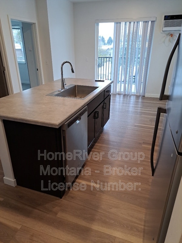 Building Photo - 1524 S 11th St W