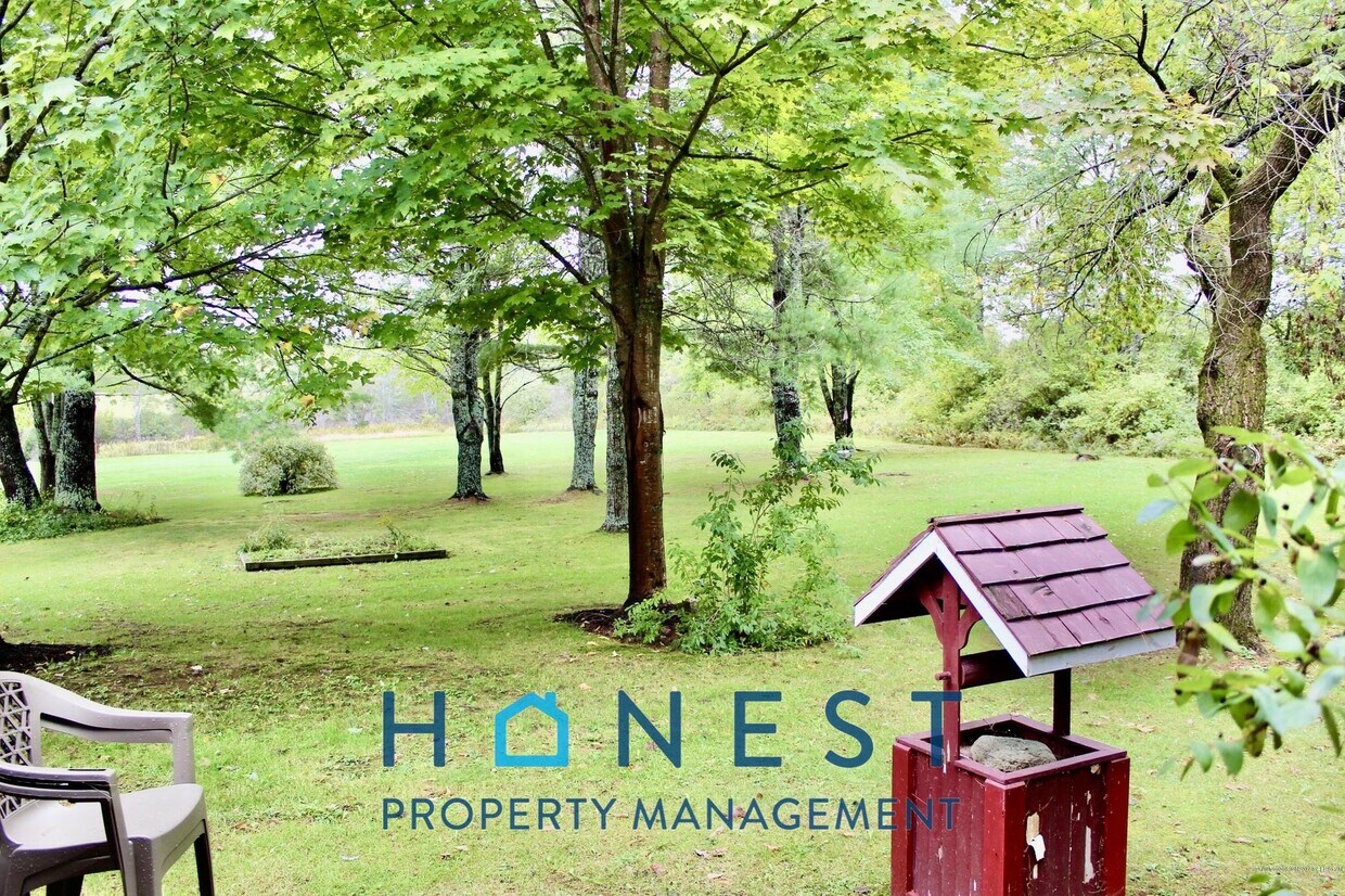 Foto principal - 446 Lewiston Rd