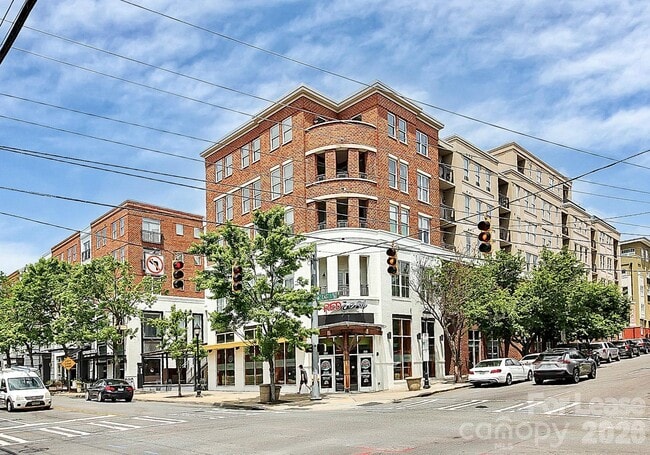 Building Photo - 1315 East Blvd