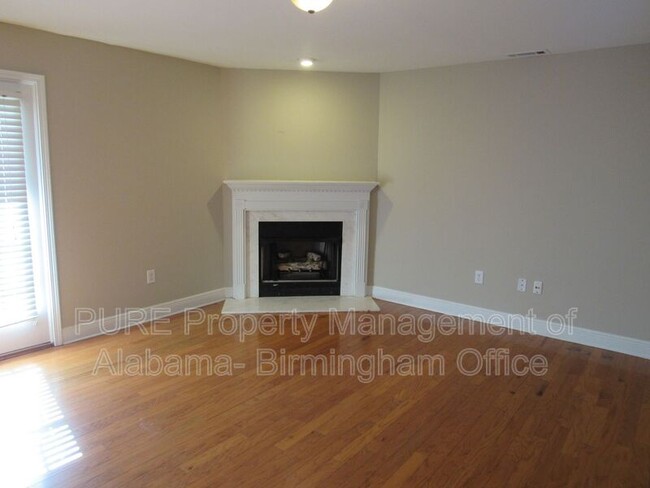 Building Photo - 152 Rocky Ridge Dr