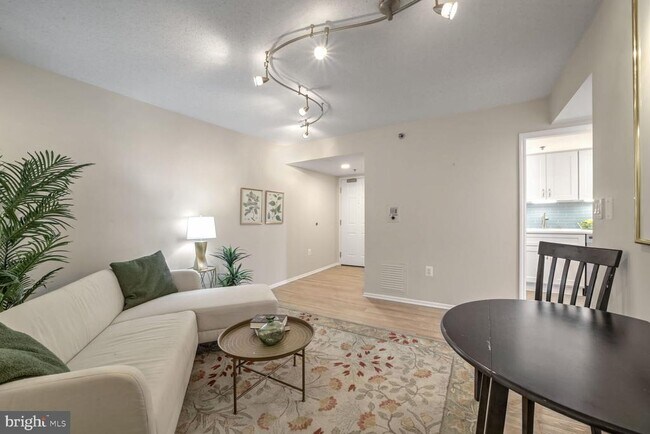 Foto del edificio - 900 N Taylor St