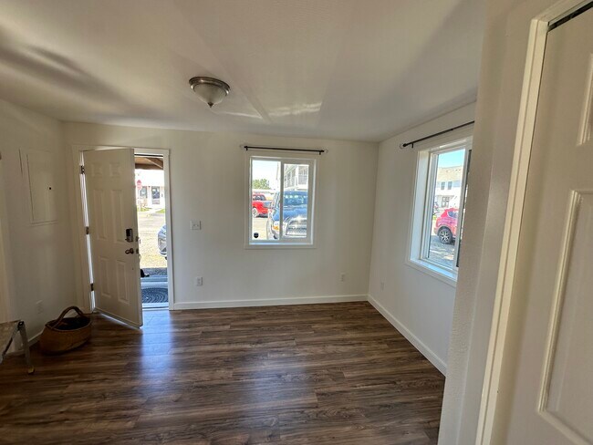Foto del edificio - 101 10th St NE