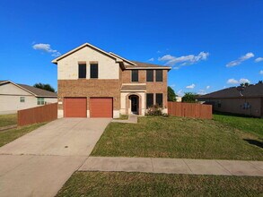 Building Photo - 5308 Milky Way Ave