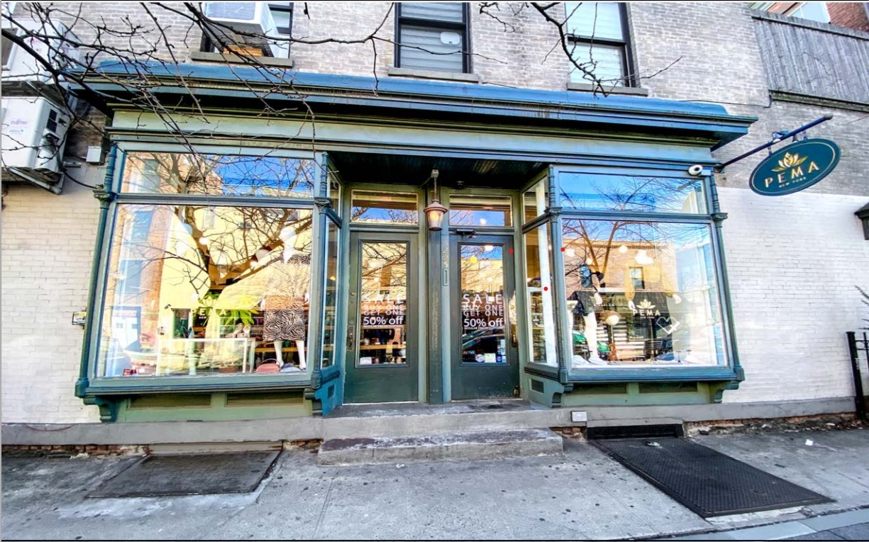 Primary Photo - 225 Bedford Ave