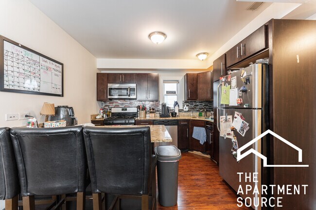 Foto del edificio - 3047 N Kimball Ave