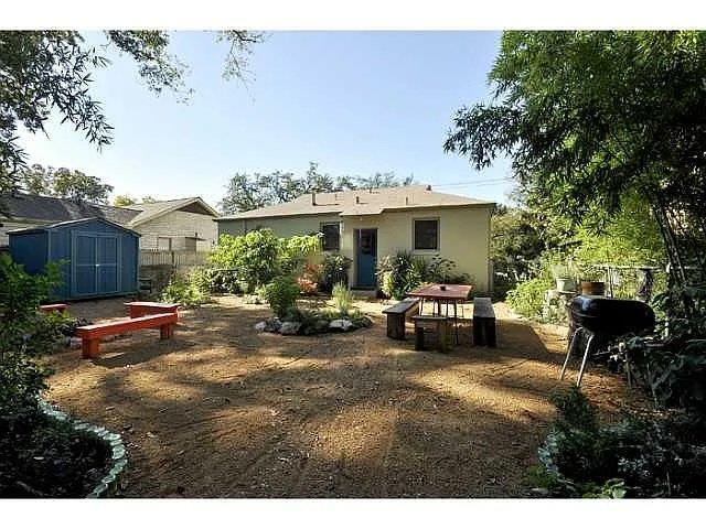 Primary Photo - 3701 Hollywood Ave