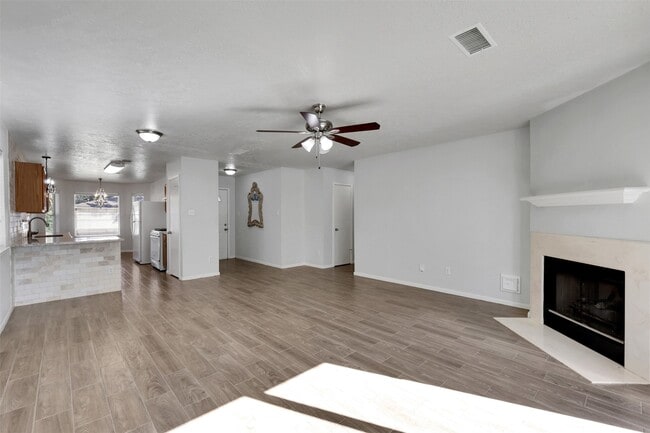 Building Photo - 28711 Atherstone St