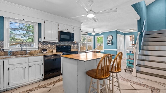 Building Photo - 435 Currituck Dr