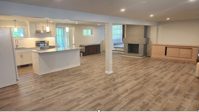 Cocina/Comedor - 2660 Fish Hatchery Rd