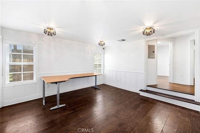 Building Photo - 6000 Woodman Ave