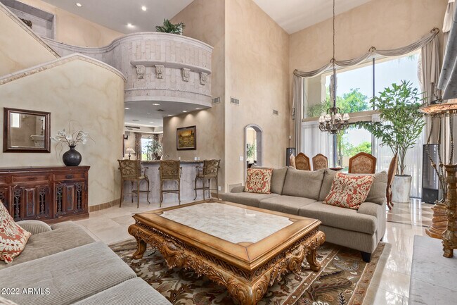 Building Photo - 7425 E Gainey Ranch Rd
