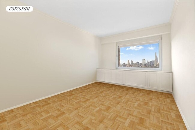 Building Photo - 45 E 89th St