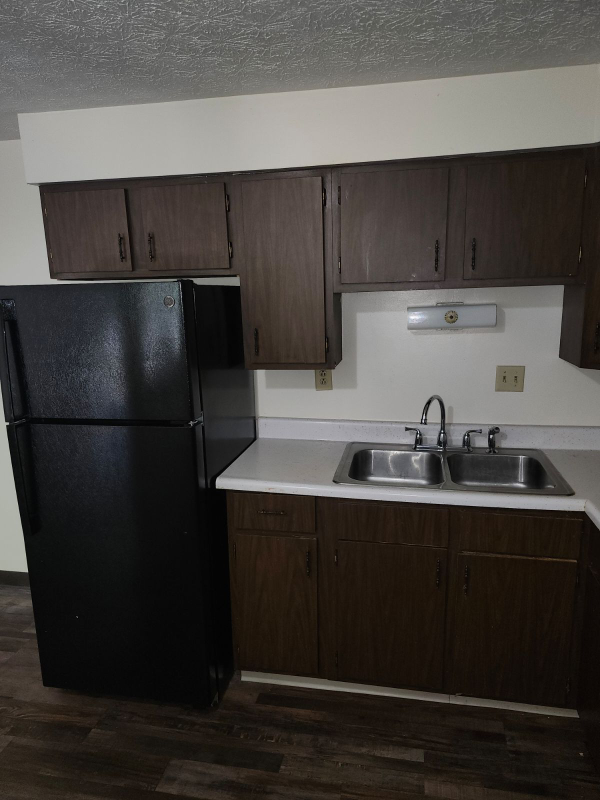 Foto del edificio - 1440 W North Bend Rd