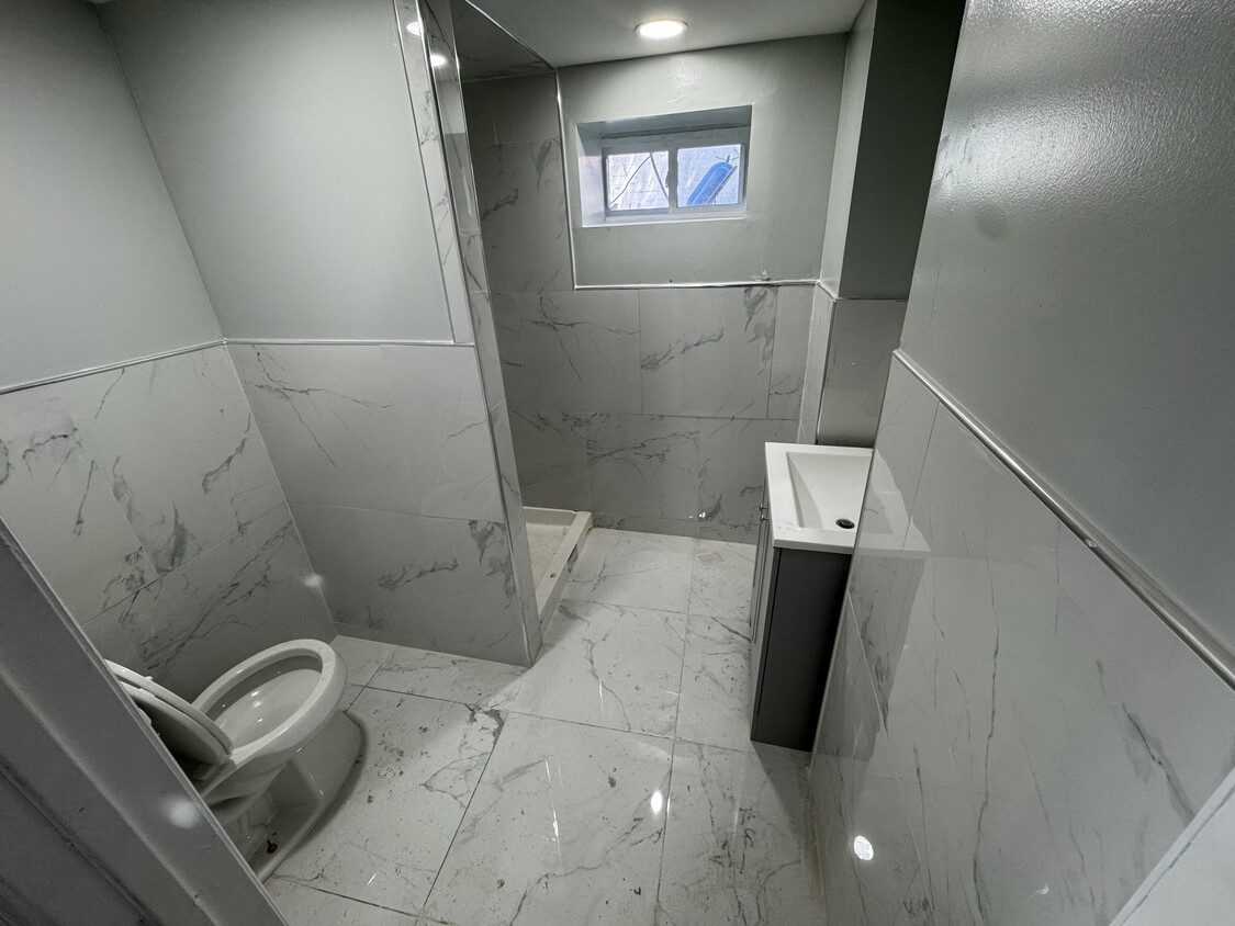 Building Photo - 17 Harding Terrace