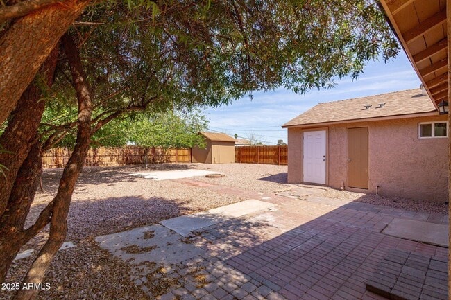 Building Photo - 240 N Monte Vista St