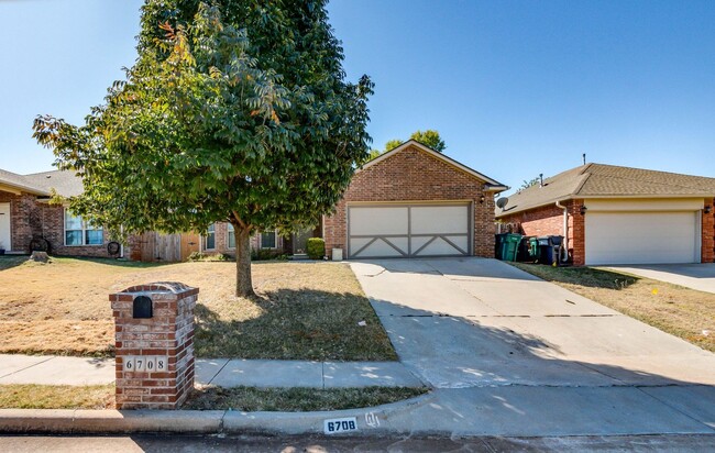 Building Photo - Adorable 3 bedroom Home in NW OKC