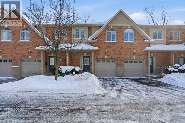 Building Photo - 540 Guelph Line