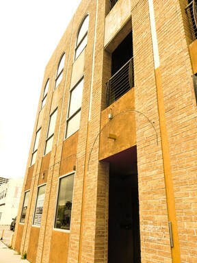 Building Photo - 509 Lawrence St