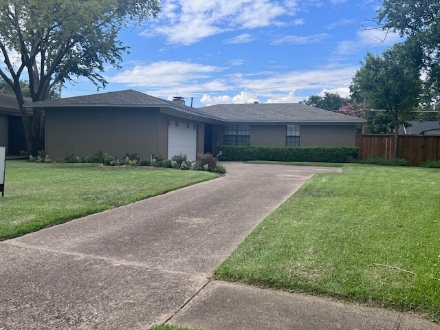 Primary Photo - 610 Downing Dr