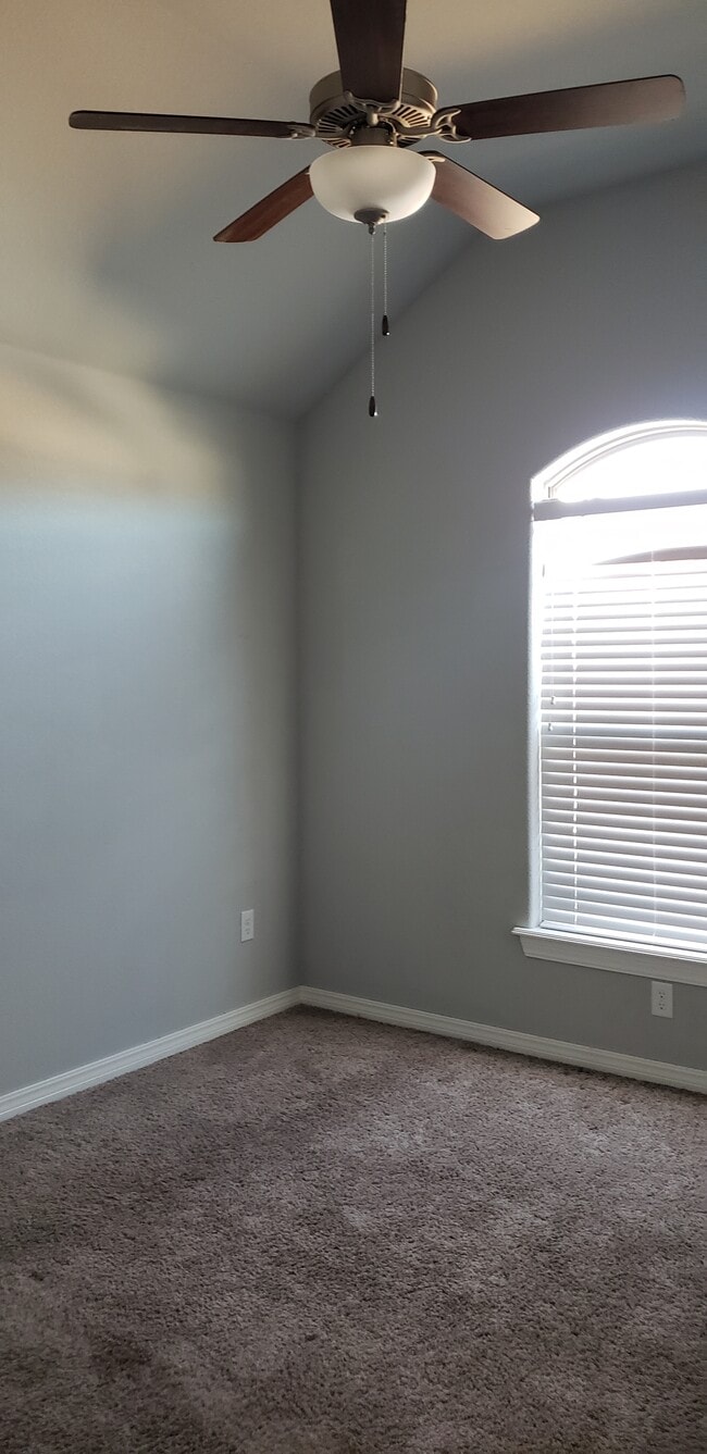 Foto del edificio - 130 Sullivans way