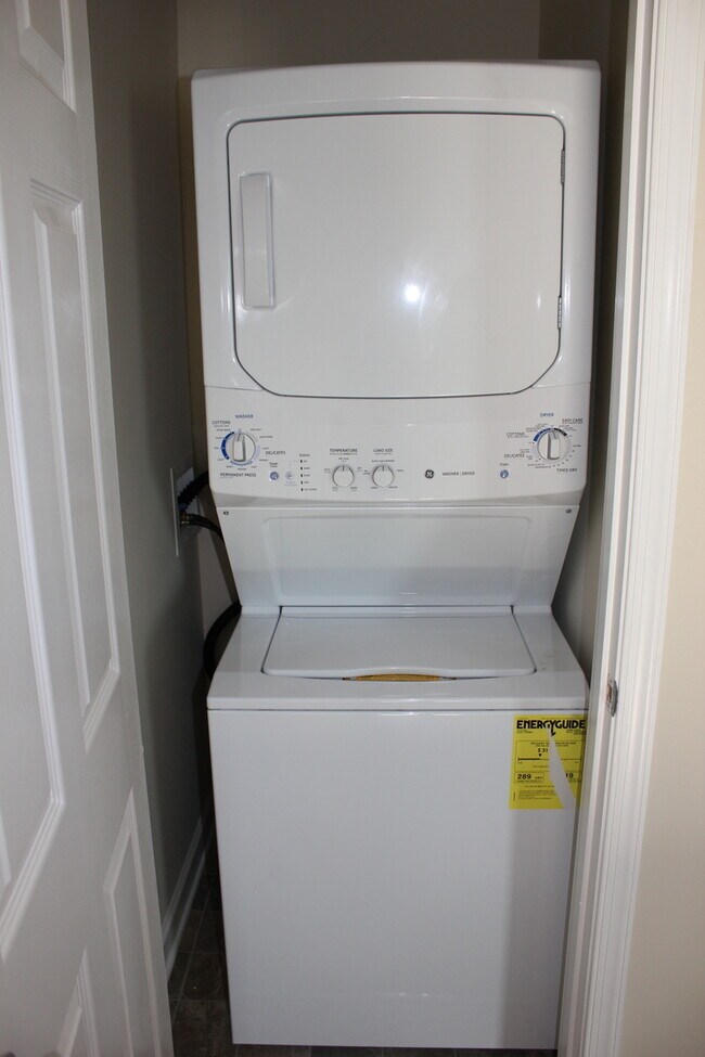 Foto del edificio - ****$500 OFF FIRST MONTHS RENT****3 Bedroo...