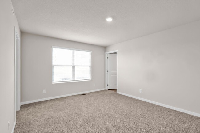 Building Photo - 8977 N 167th St