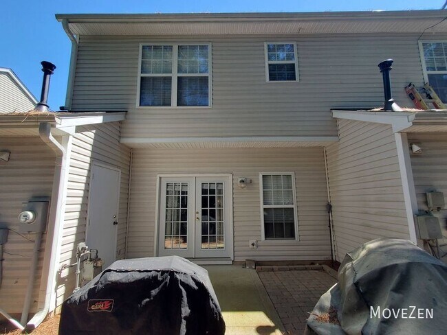 Foto del edificio - 8040 Stoneham Ct  Matthews NC 28105 Stone ...