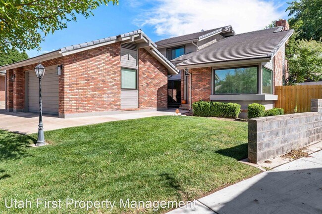 Building Photo - 4 br, 4 bath House - 343 S. 660 E. Cir