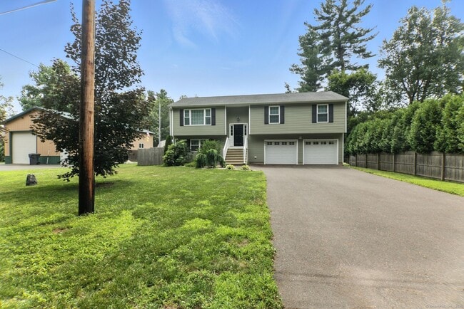 Building Photo - 221 Griffin Rd