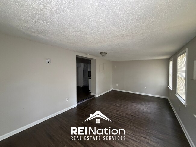 Building Photo - 7057 Hillshire Dr