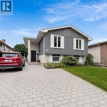 Building Photo - 66 Beechmount Crescent