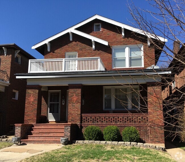 Building Photo - 4973 Tholozan Ave