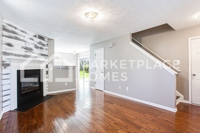 Foto del edificio - 602 Spanish Oak Dr
