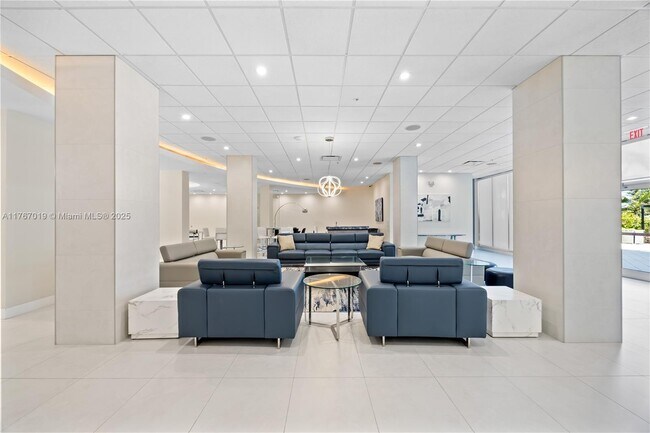 Foto del edificio - 3001 S Ocean Dr