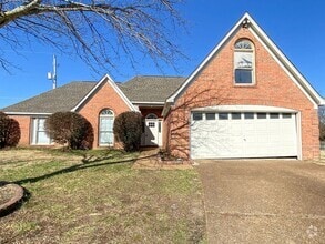 Building Photo - 2084 Bohemia Cove