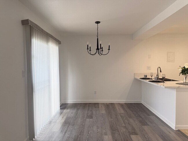 Foto del edificio - Cozy Colton Condo!!