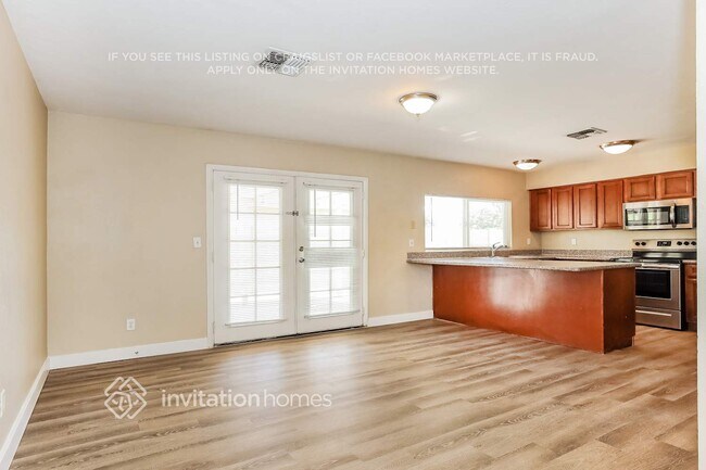 Foto del edificio - 7129 W Merrell St