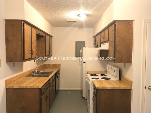 Foto del edificio - 22901 Baldwin St