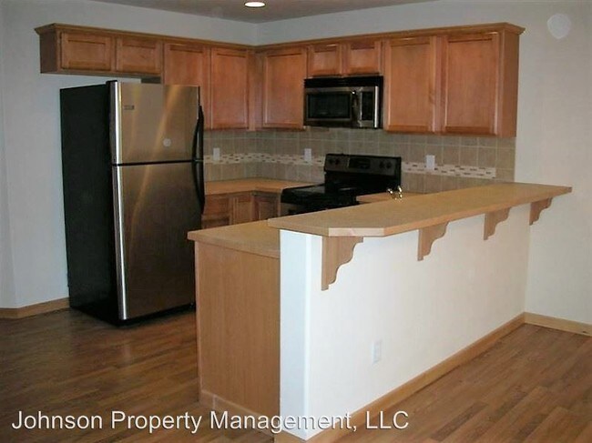 Building Photo - 316 E Elcliff Rd