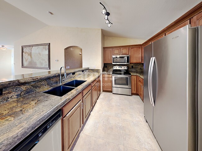 Foto del edificio - 23809 N 117th Dr