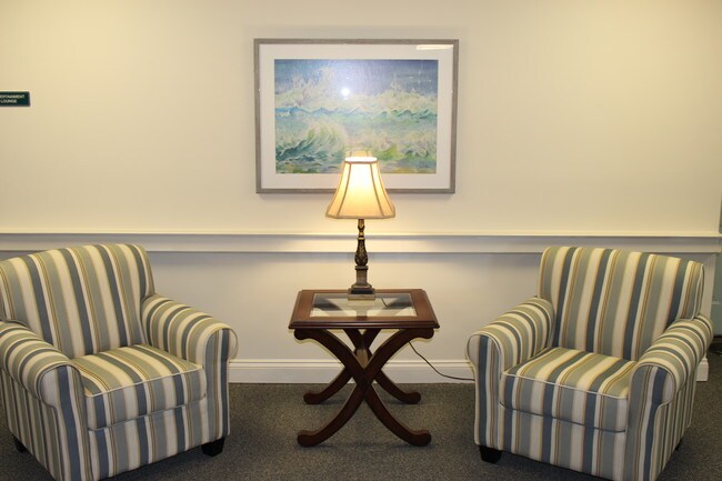 Foto del edificio - Greenbrier Seniors Apartments