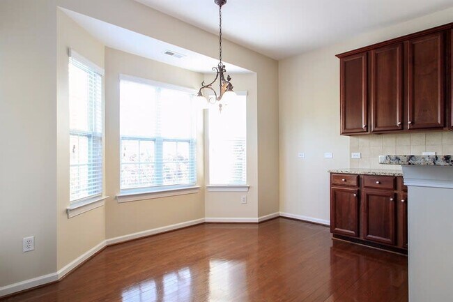 Building Photo - 10728 Huntington Meadow Ln