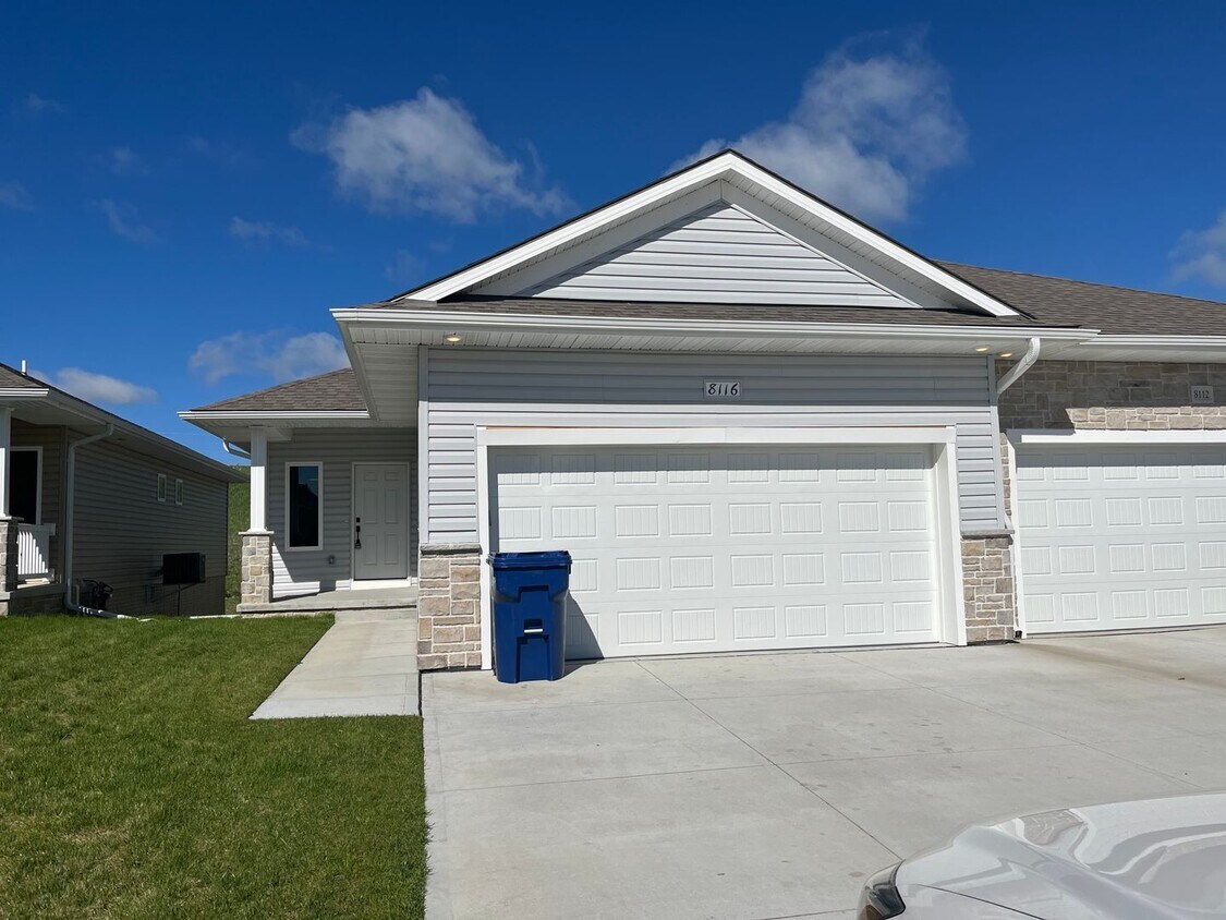 Foto principal - 8116 S 178th St
