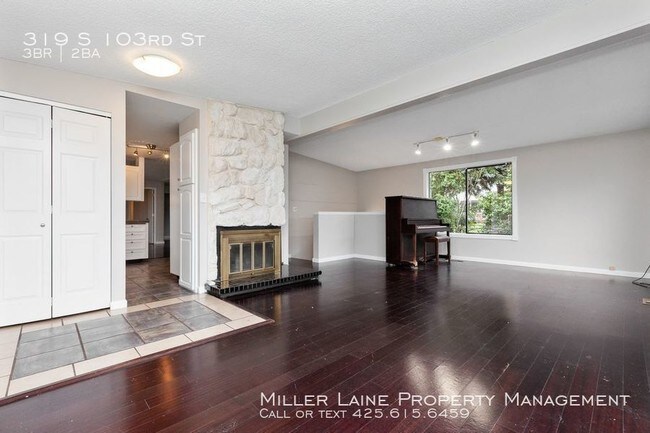 Building Photo - Beautiful 3bd/2ba views of Seatlle!