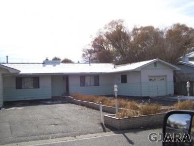 Primary Photo - 3253 Castaneda Dr